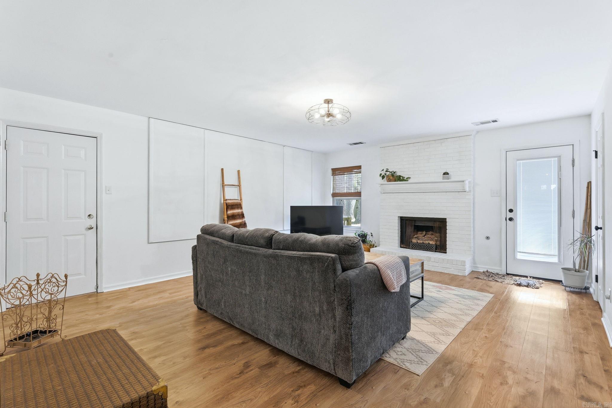 SANDPIPER WEST - Residential
