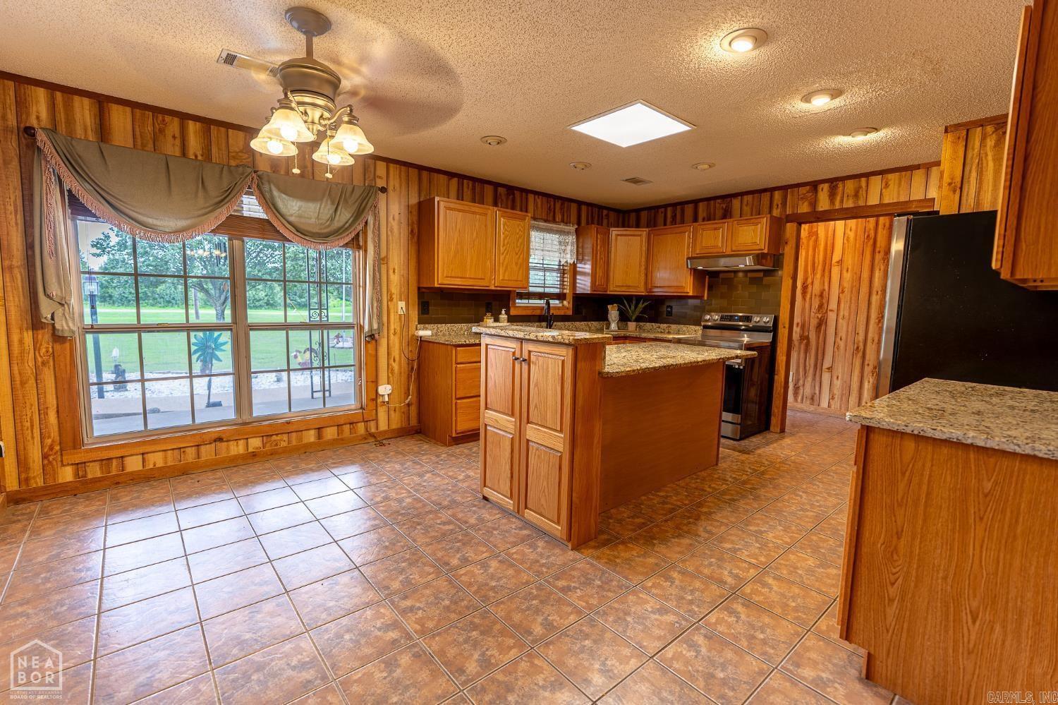 CEDAR VALLEY S/D - Residential