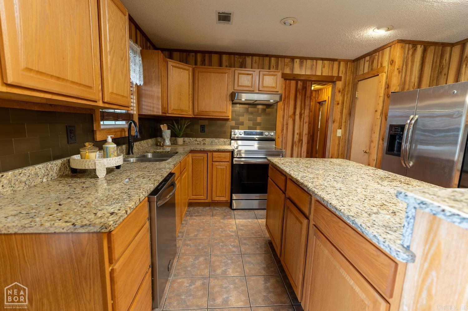 CEDAR VALLEY S/D - Residential