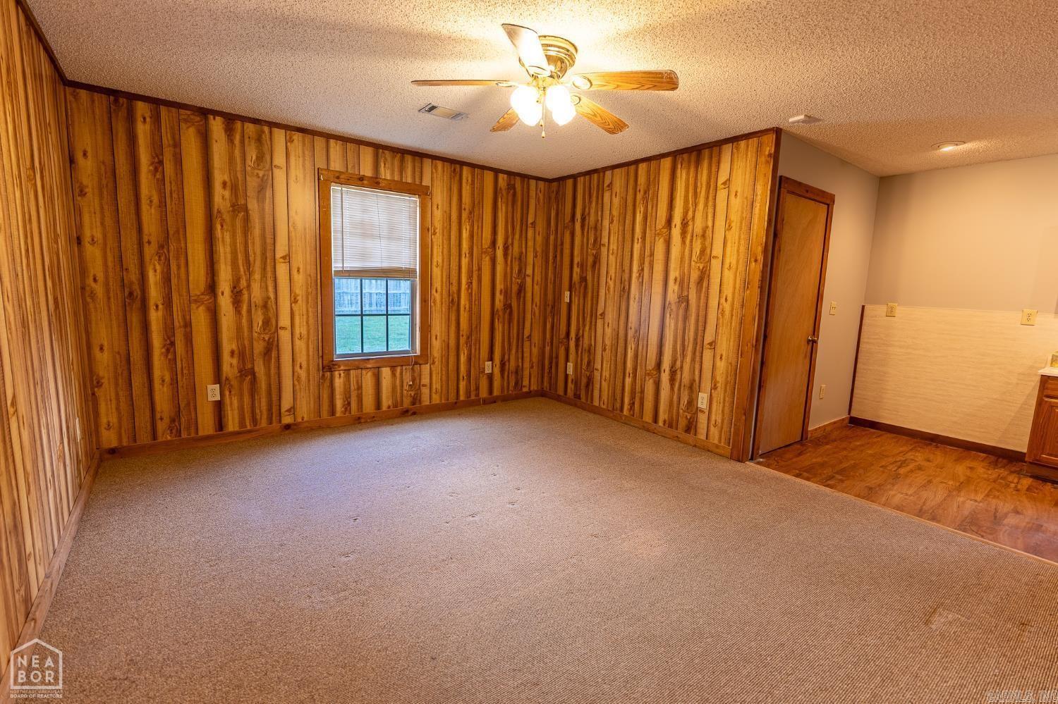 CEDAR VALLEY S/D - Residential