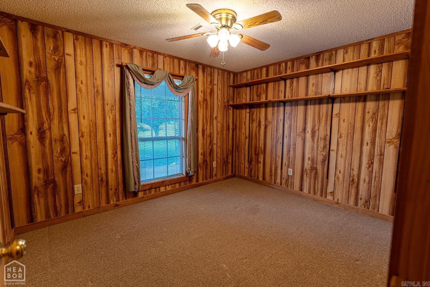 CEDAR VALLEY S/D - Residential
