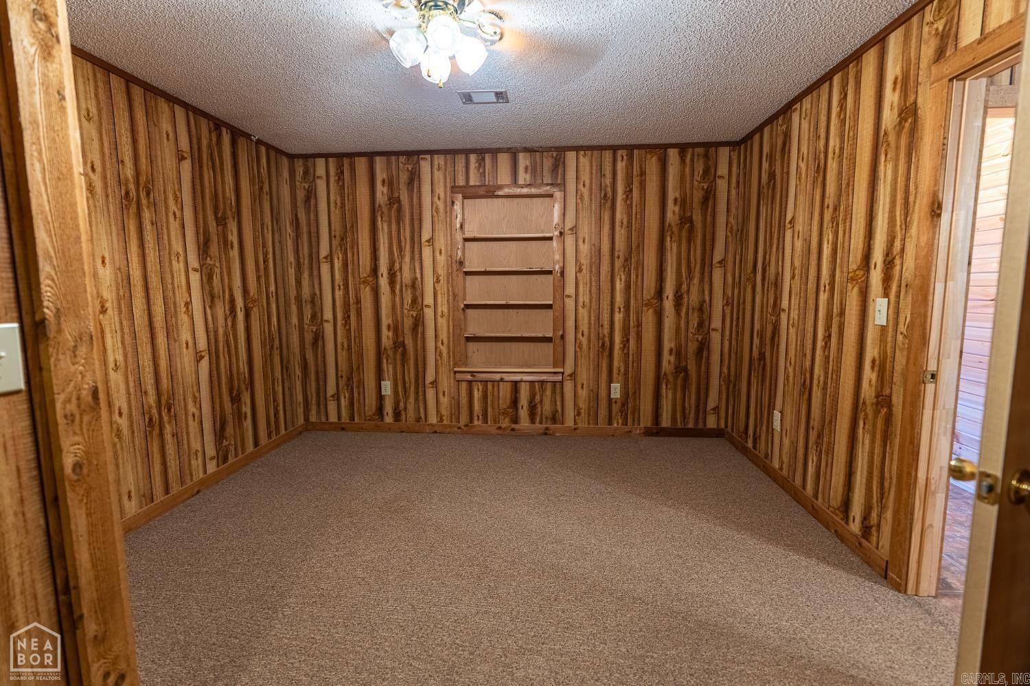 CEDAR VALLEY S/D - Residential