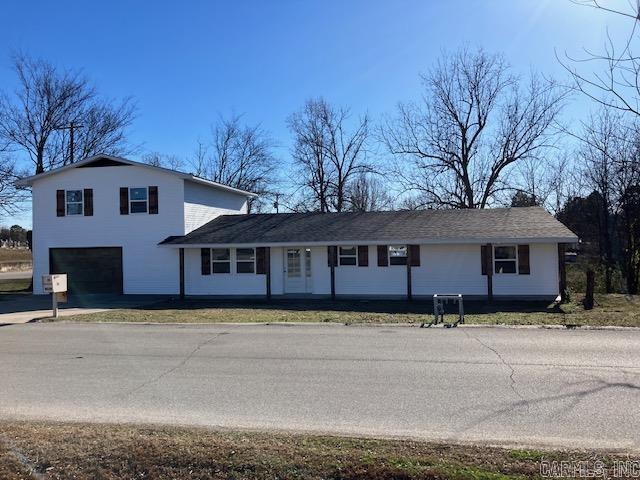 UNPLATTED ACREAGE - Residential