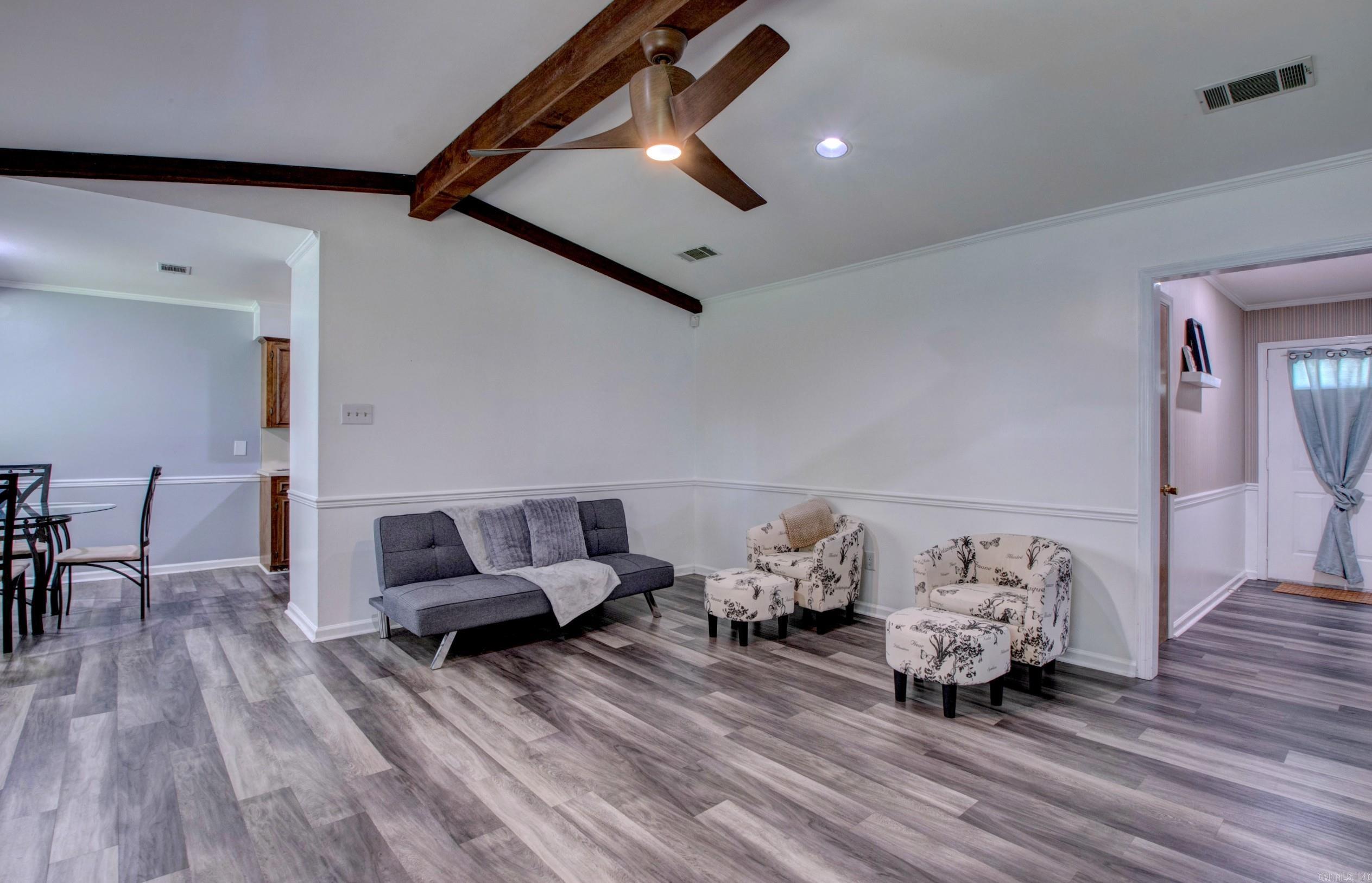 CRYSTAL VALLEY MANOR - Residential