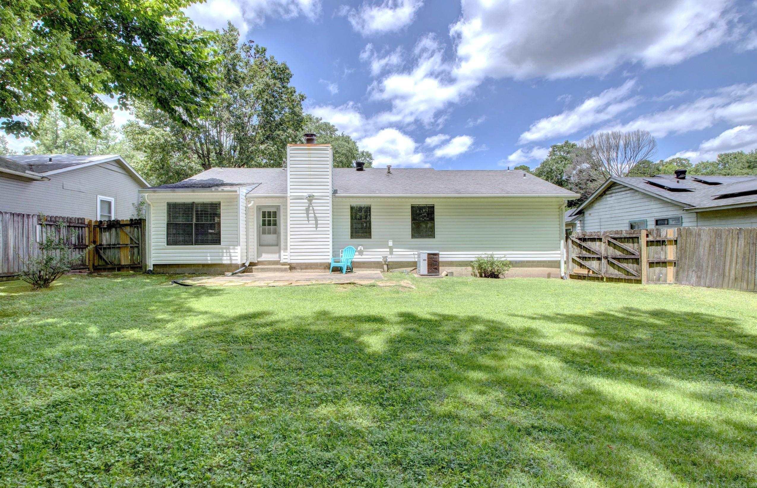 CRYSTAL VALLEY MANOR - Residential