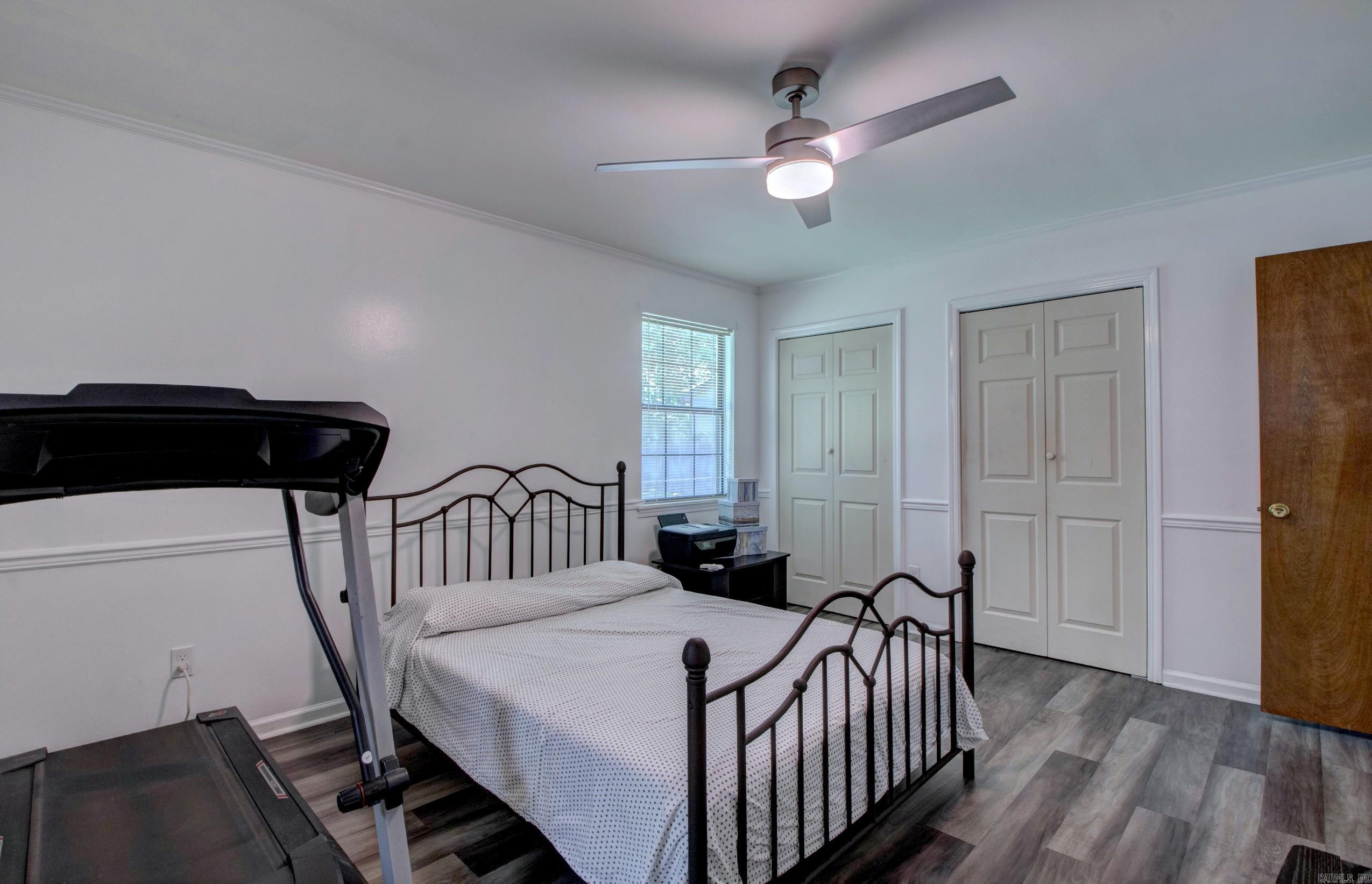 CRYSTAL VALLEY MANOR - Residential