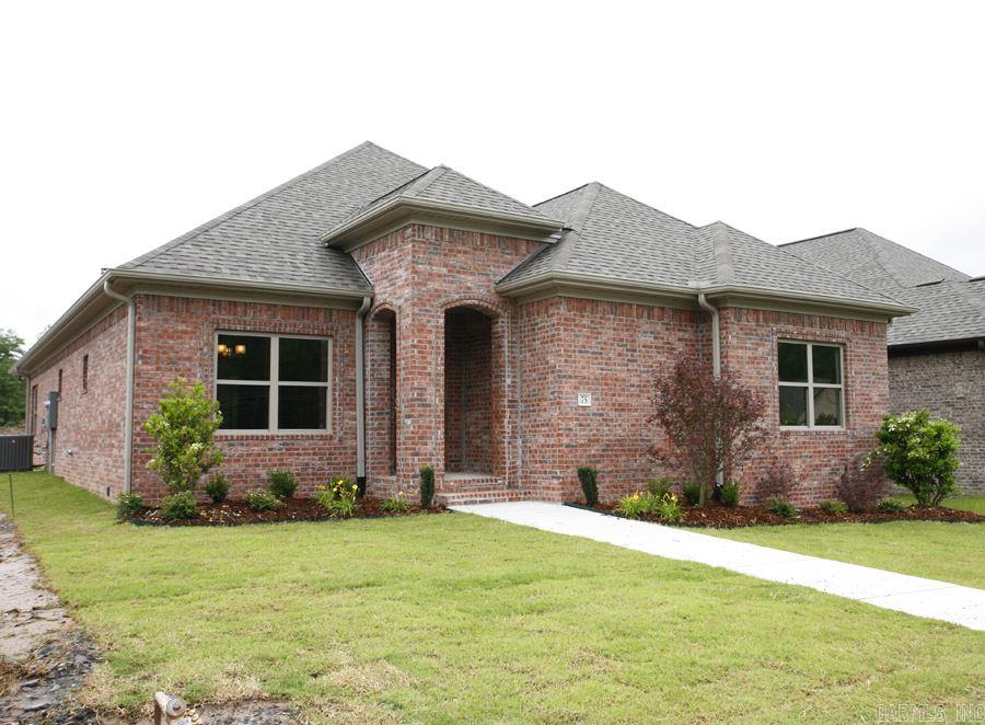 Come see this gorgeous 4 bedroom patio home! Totally open concept with marble countertops, large bar area, casual and formal dining areas, gas range with double oven, hardwoods and tile in main living and baths. The master suite is perfection! The details in this house are superb! Taxes are estimated based on improved value.