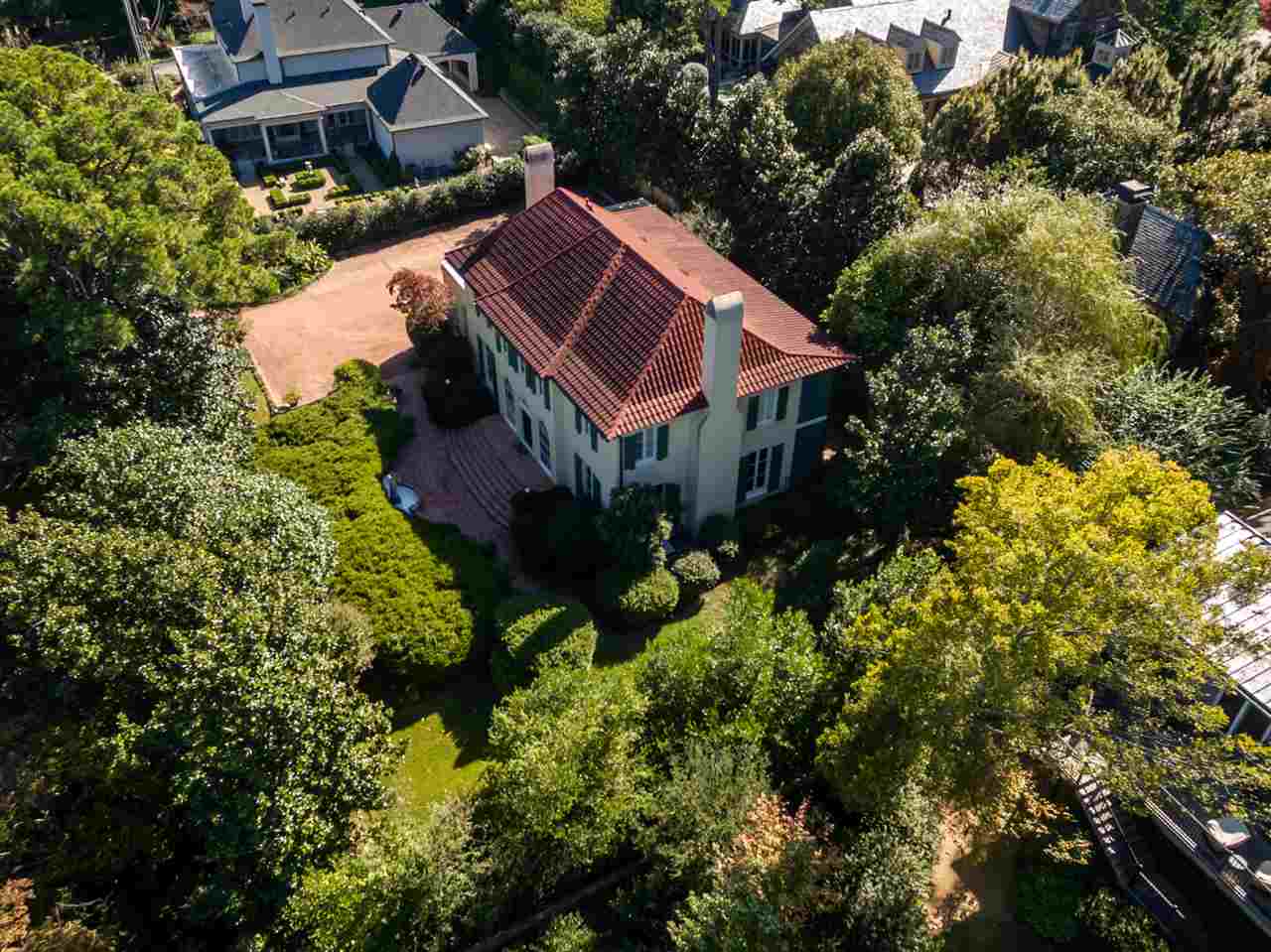 THOMAS CORNELIA - Residential