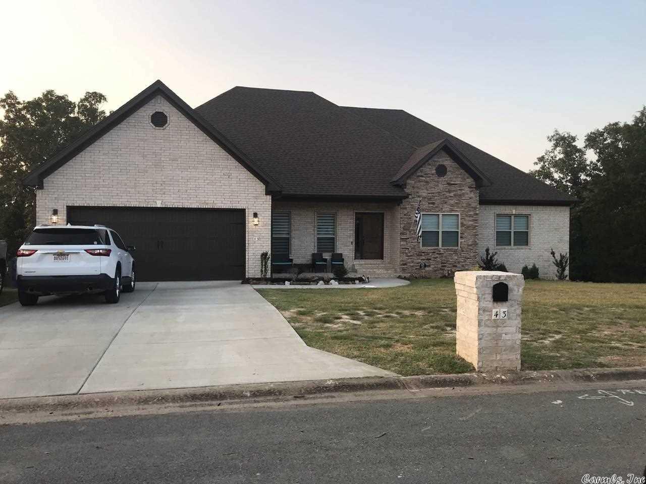 Great Home in a Great neighborhood. This 4 Bedroom 2 1/2 Bath home is perfect for any family. Open floor plan and a granite island, all the extras in the kitchen even a wine fridge. Rock and ship lap fireplace with tall ceilings is a must see!