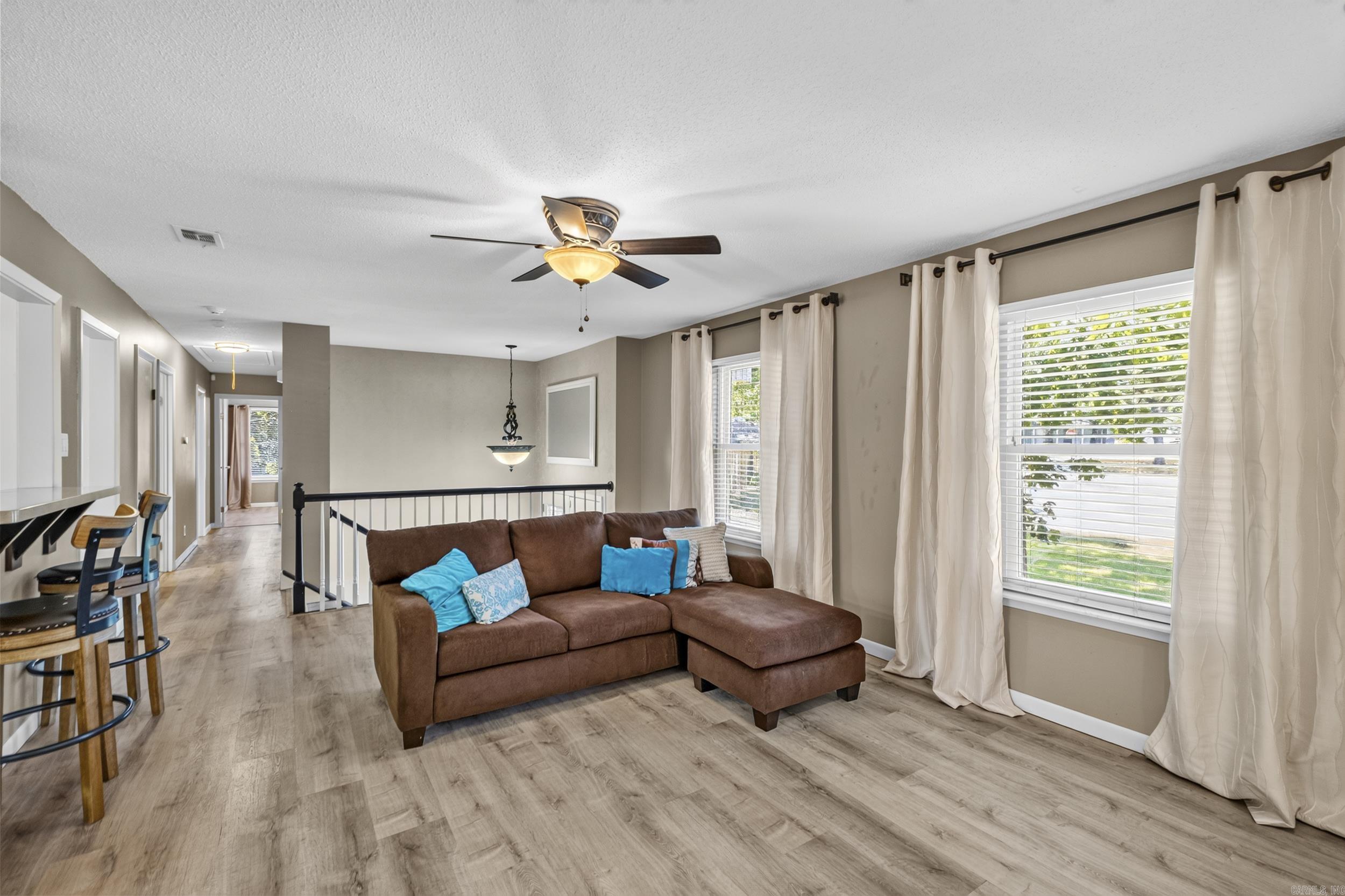 INDIAN HILLS - Residential
