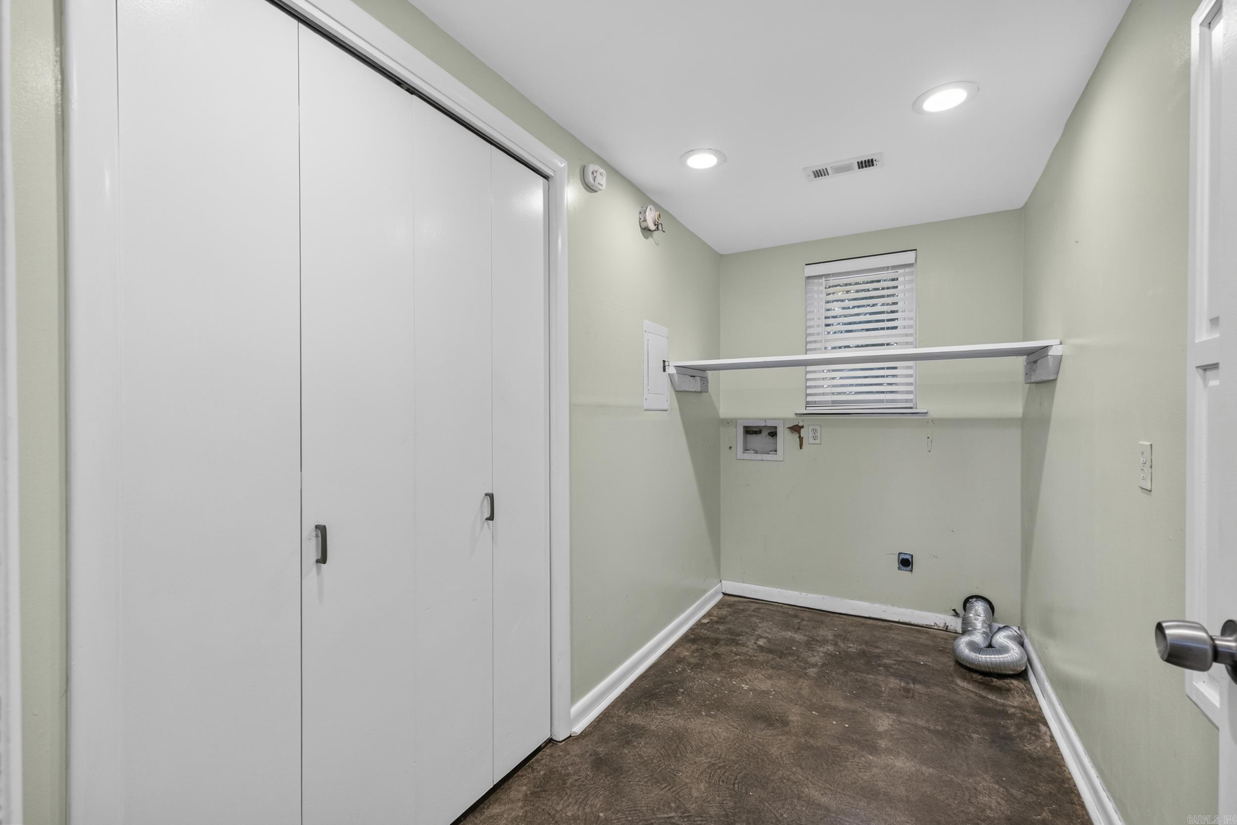 INDIAN HILLS - Residential