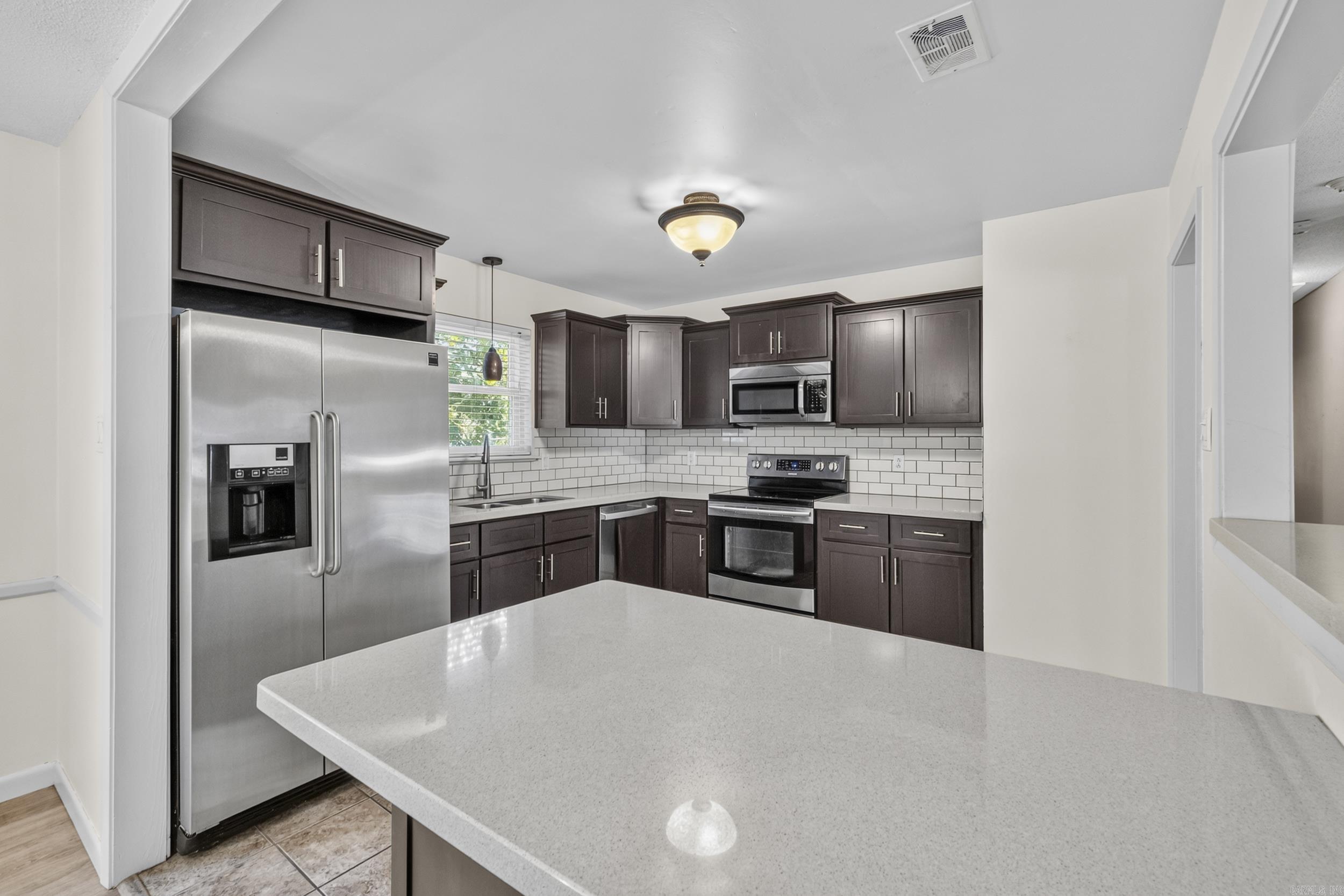 INDIAN HILLS - Residential