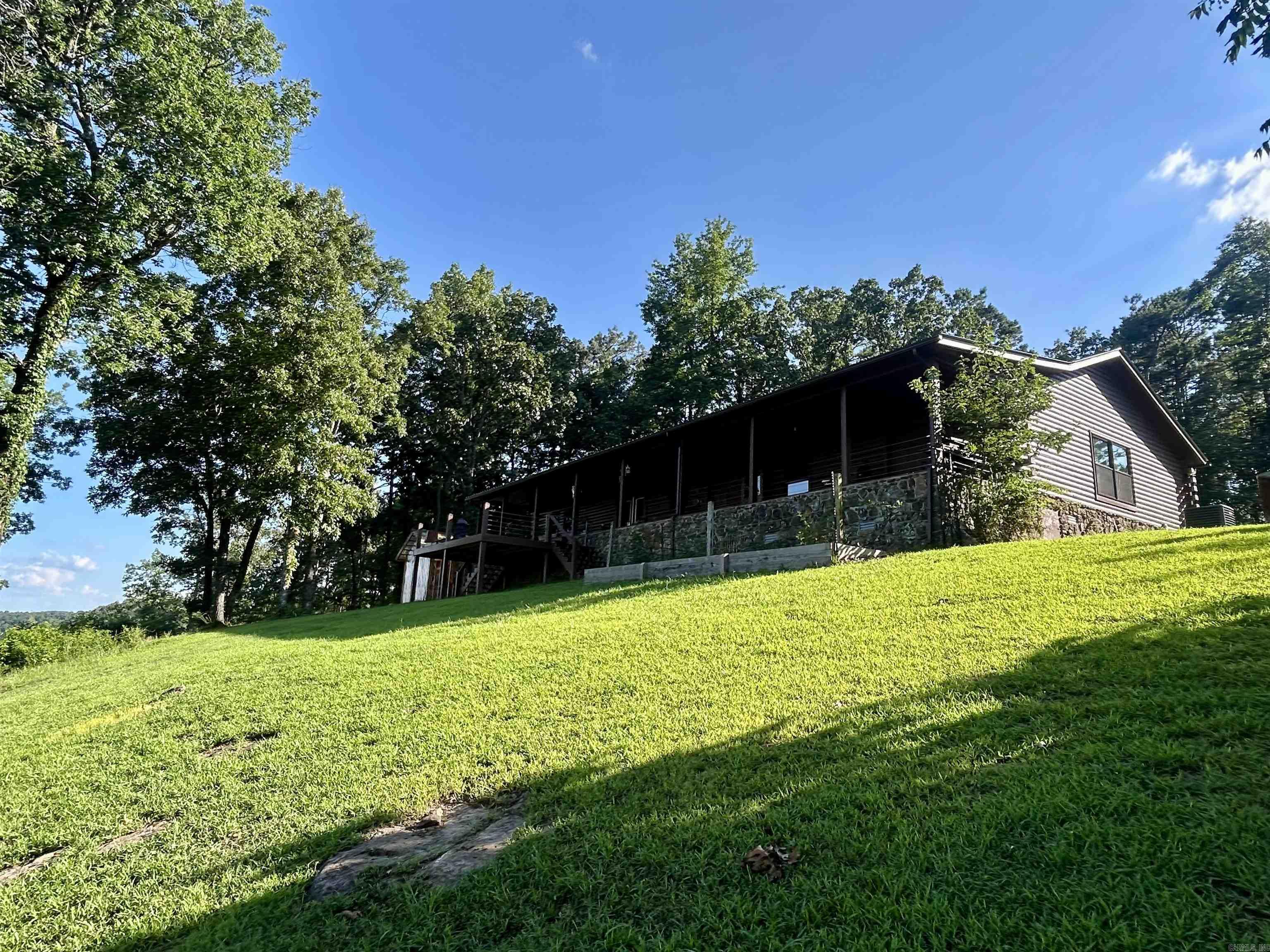SHIRLEY - Residential