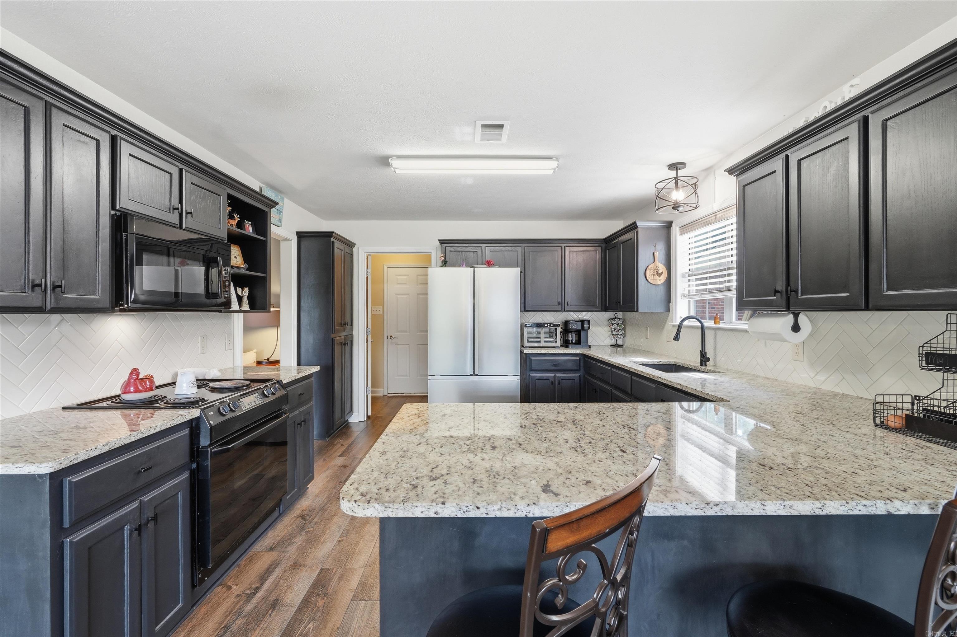 VICTORIA PARK PH 3 - Residential