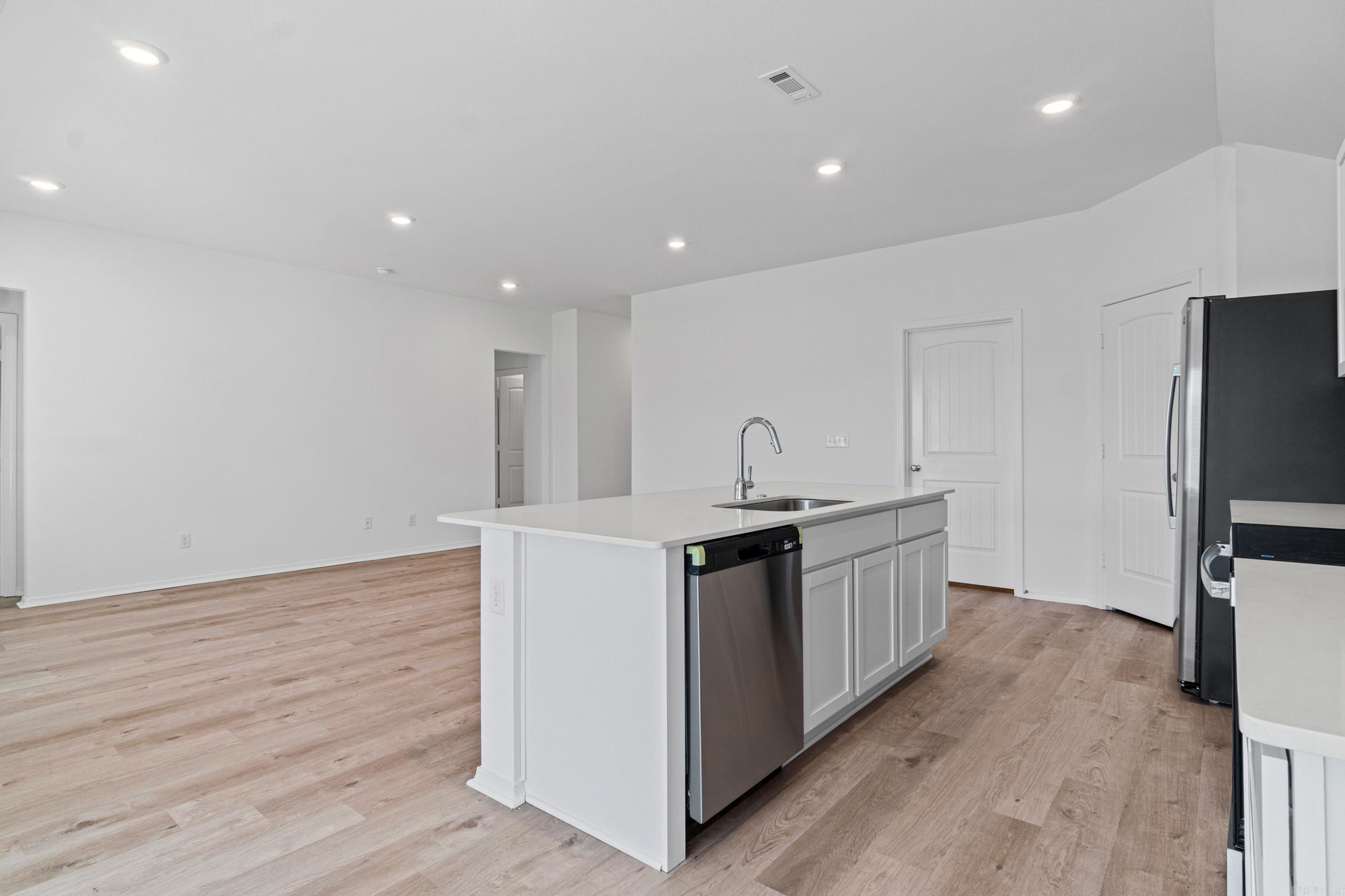 SPRINGLAKE TRAILS - Residential