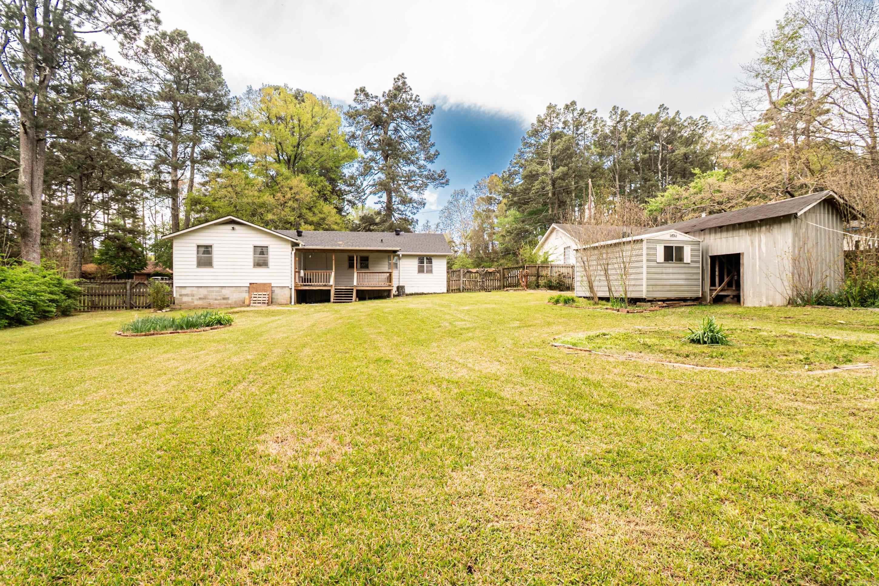 MONTICELLO - Residential
