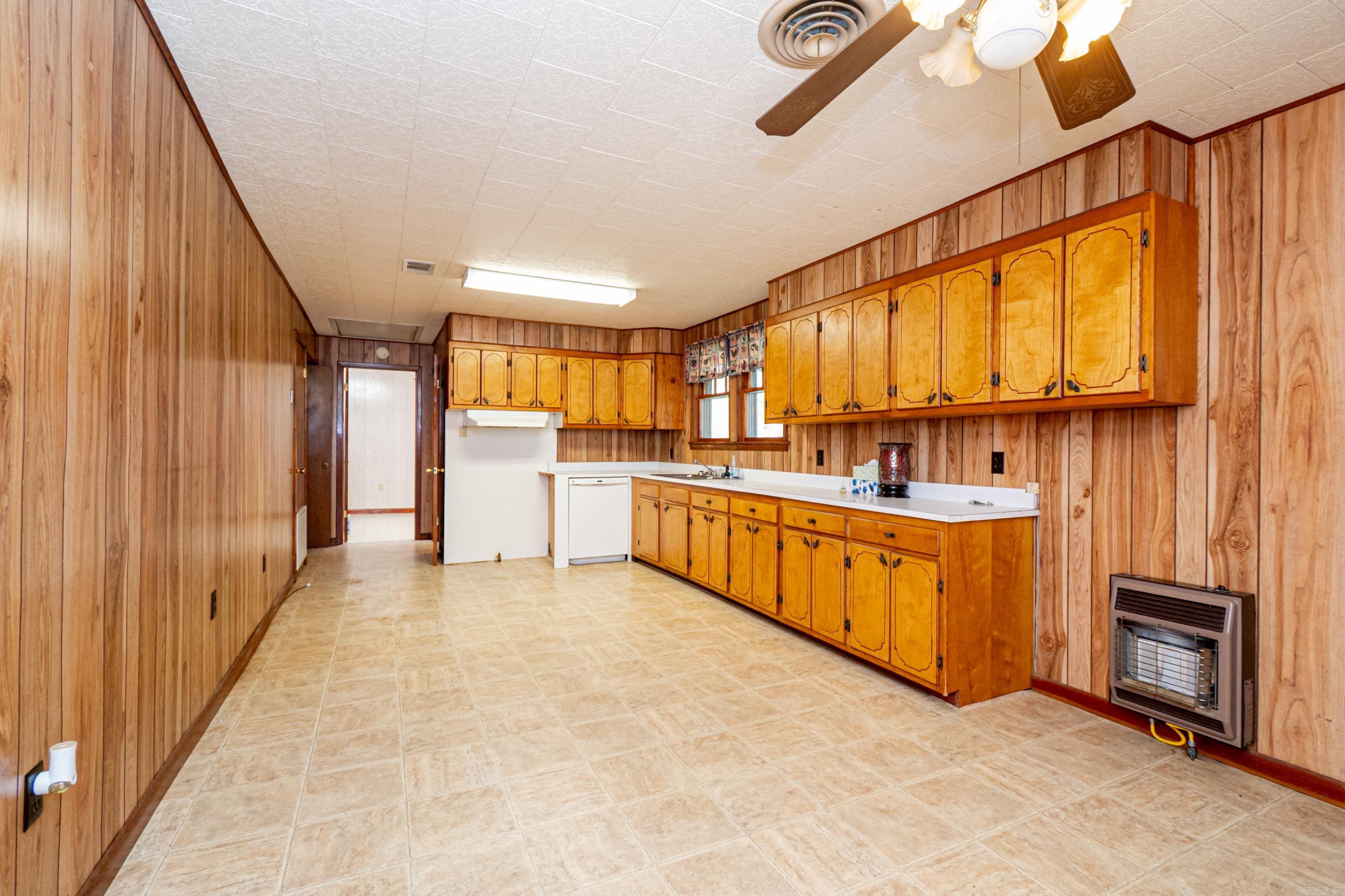 MONTICELLO - Residential