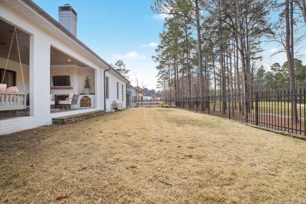 CHENAL VALLEY HALLEN COURT - Residential