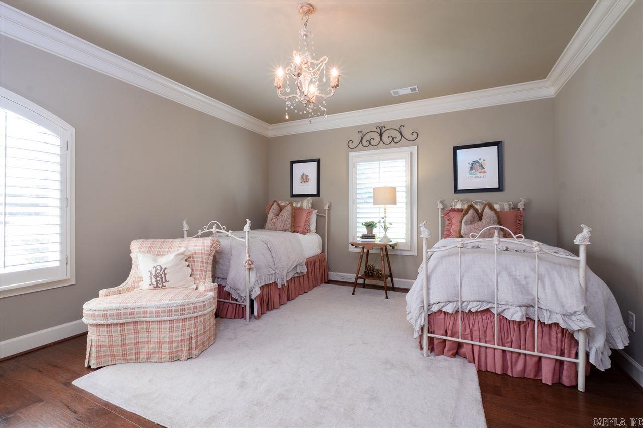 CHENAL VALLEY DEAUVILLE PLACE - Residential