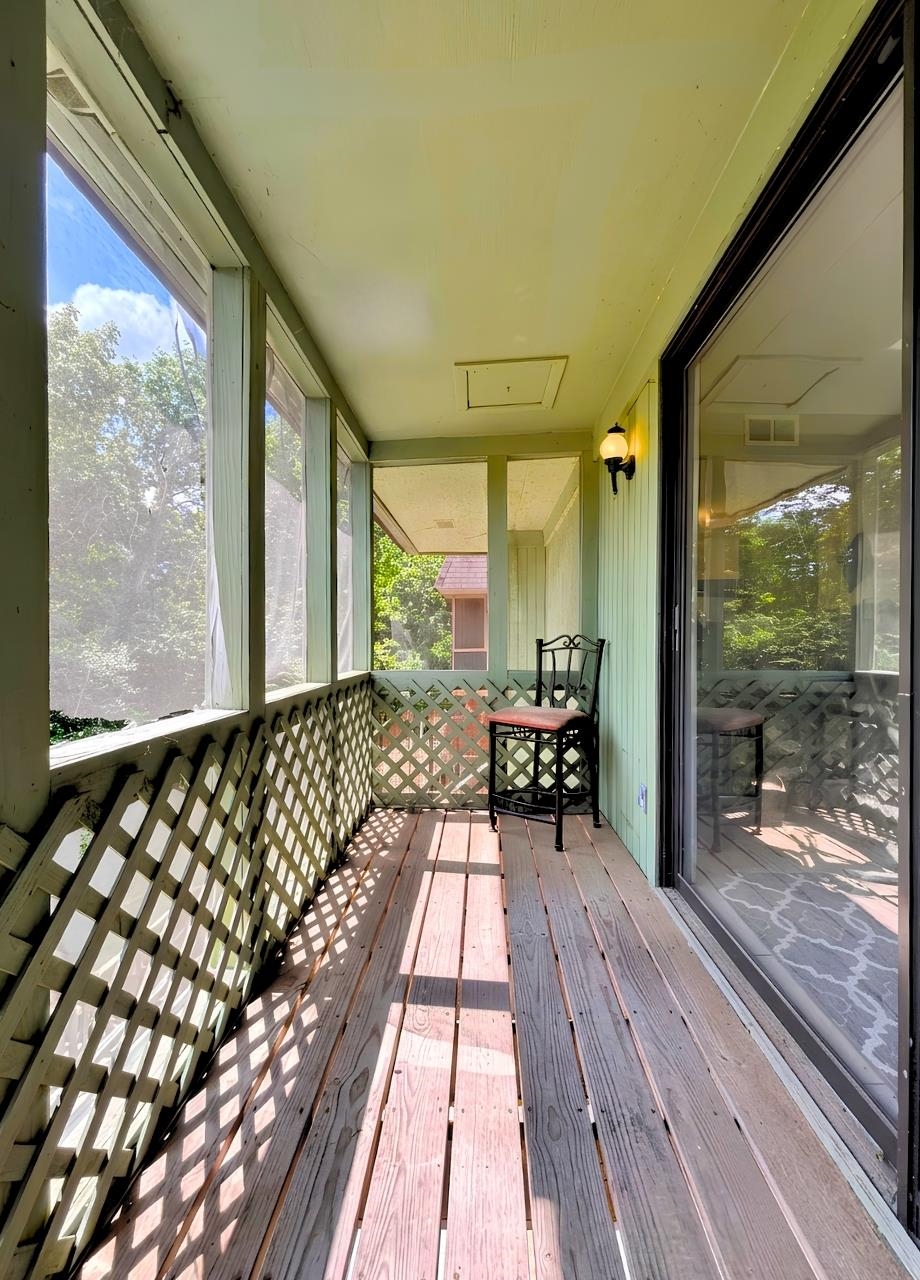 TOWNHOUSE - Residential