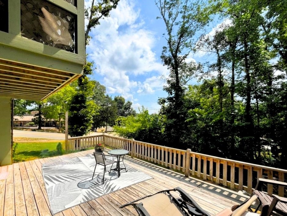TOWNHOUSE - Residential