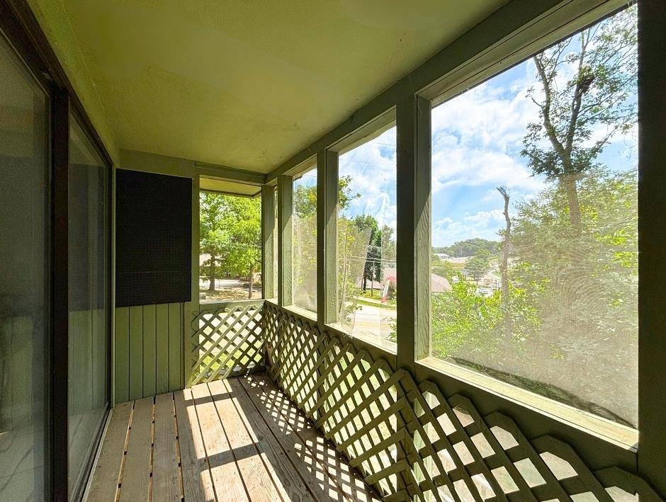 TOWNHOUSE - Residential