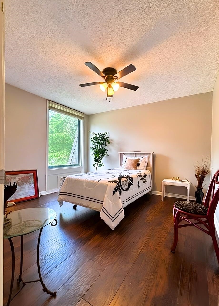 TOWNHOUSE - Residential