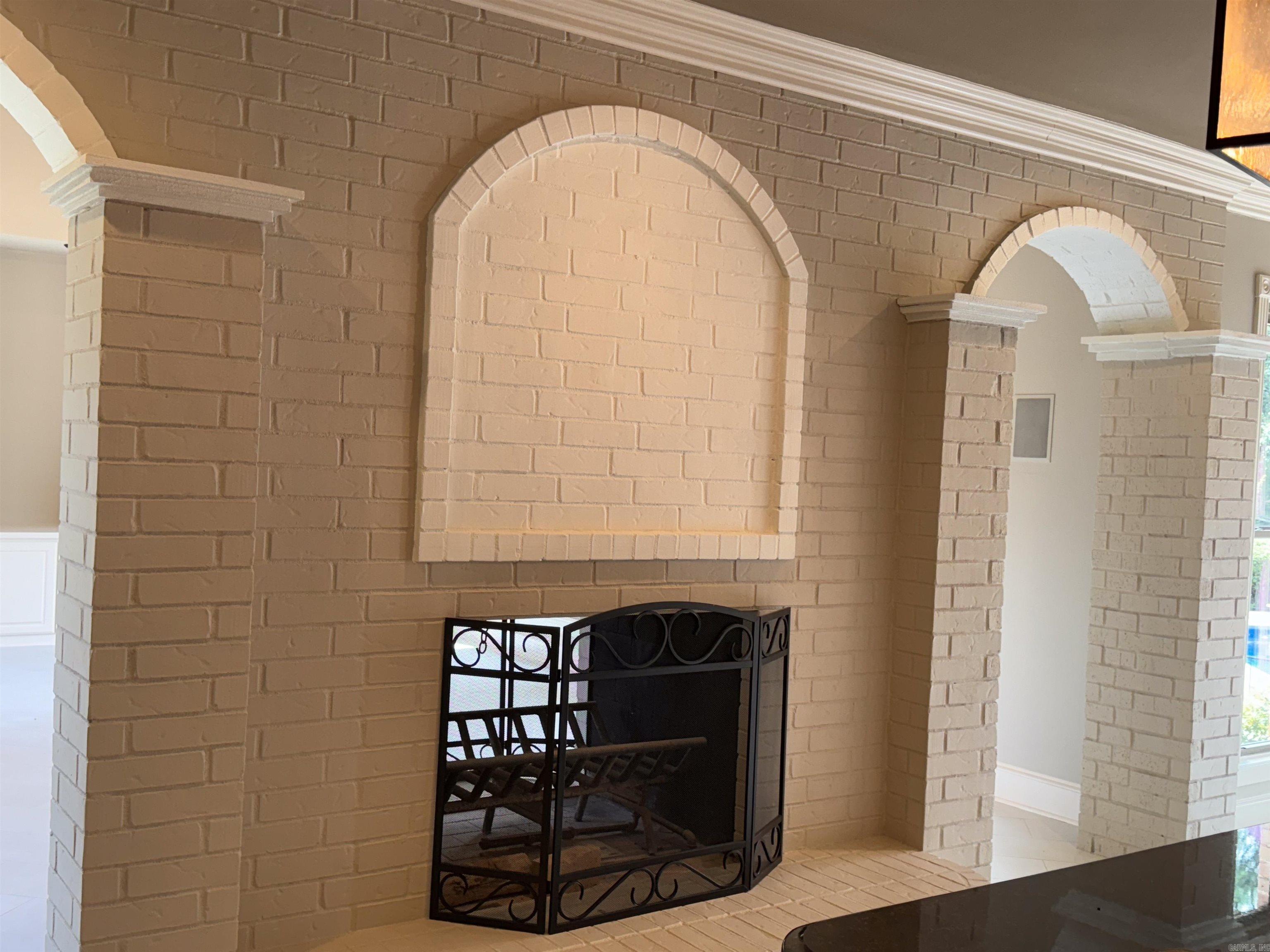 CENTENNIAL VALLEY - Residential