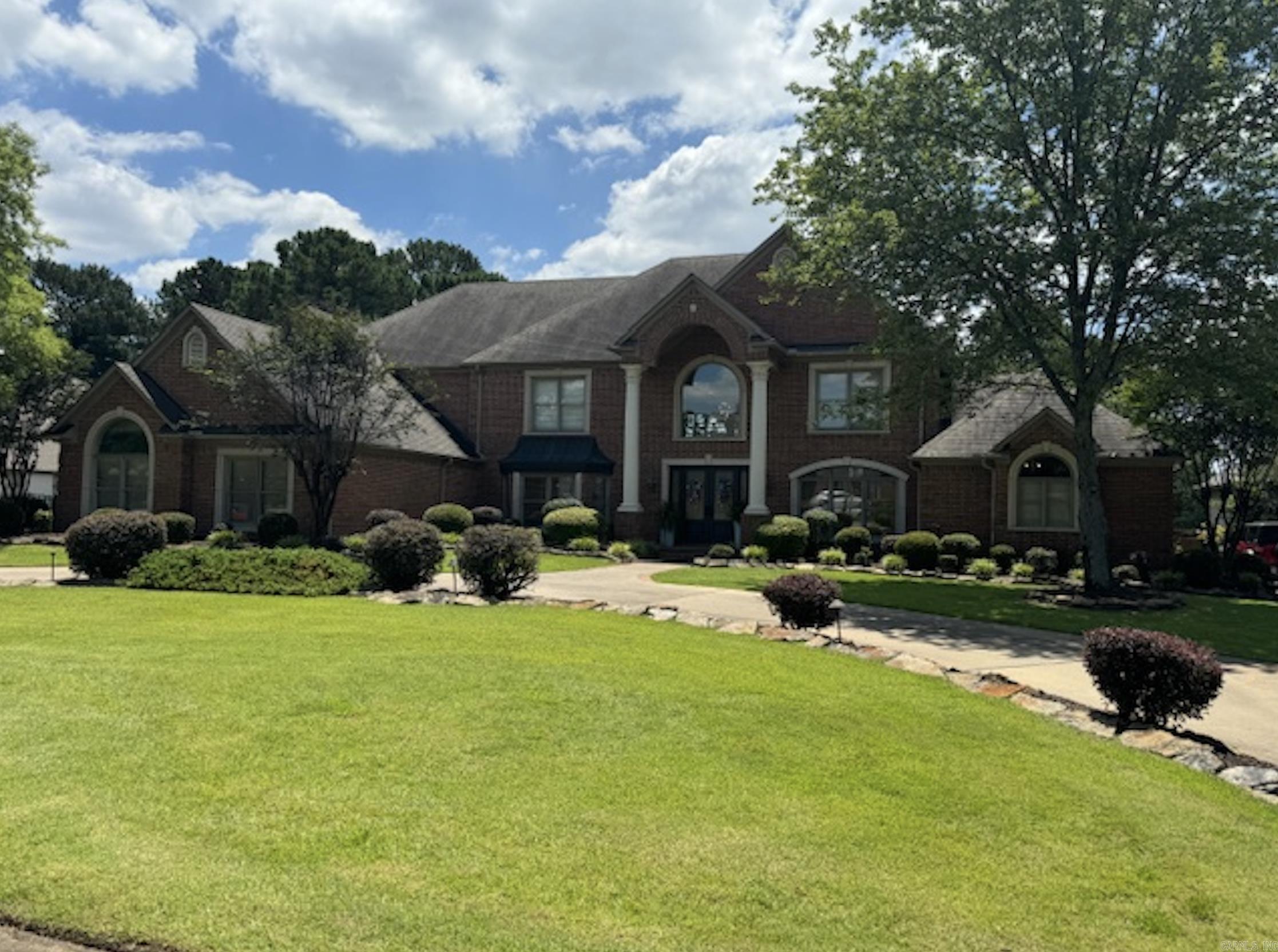 CENTENNIAL VALLEY - Residential