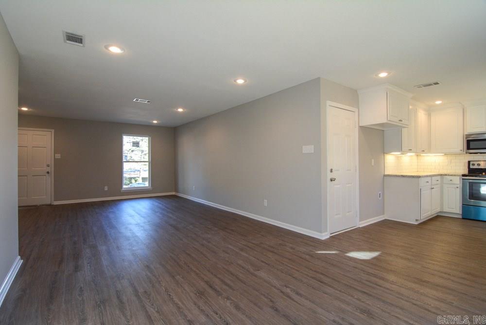 Twin Lakes - Residential
