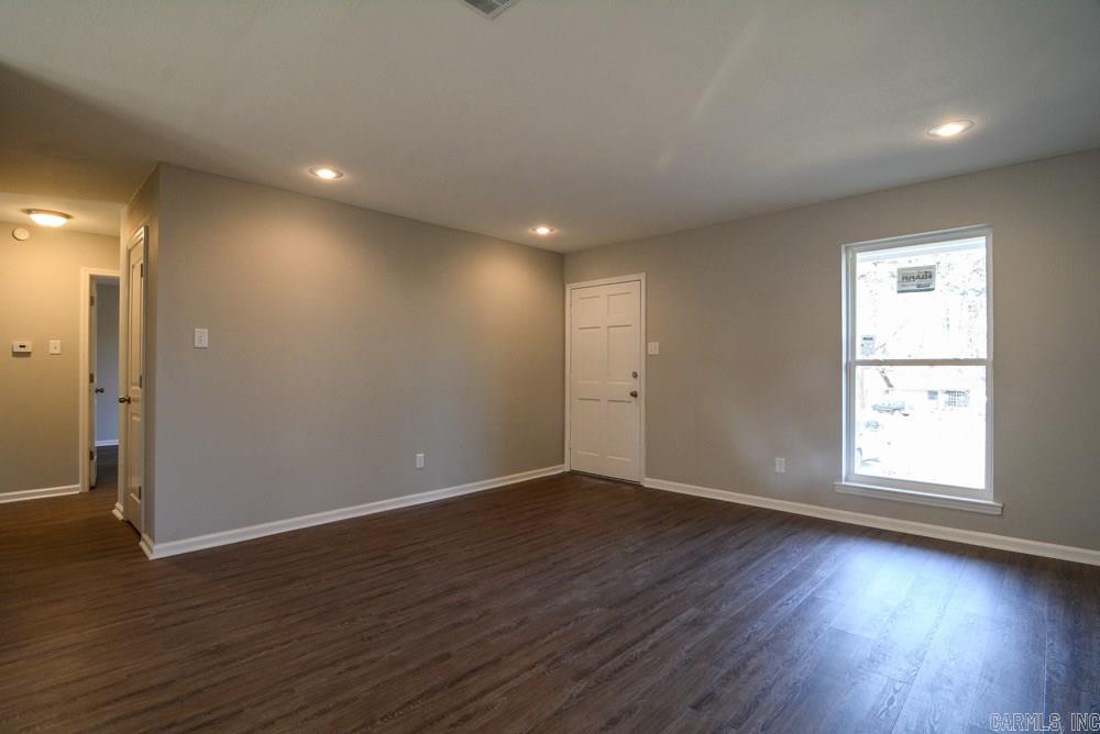 Twin Lakes - Residential