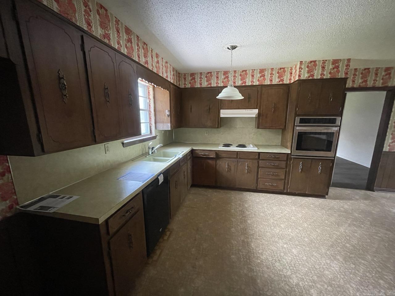 East Meadow - Residential