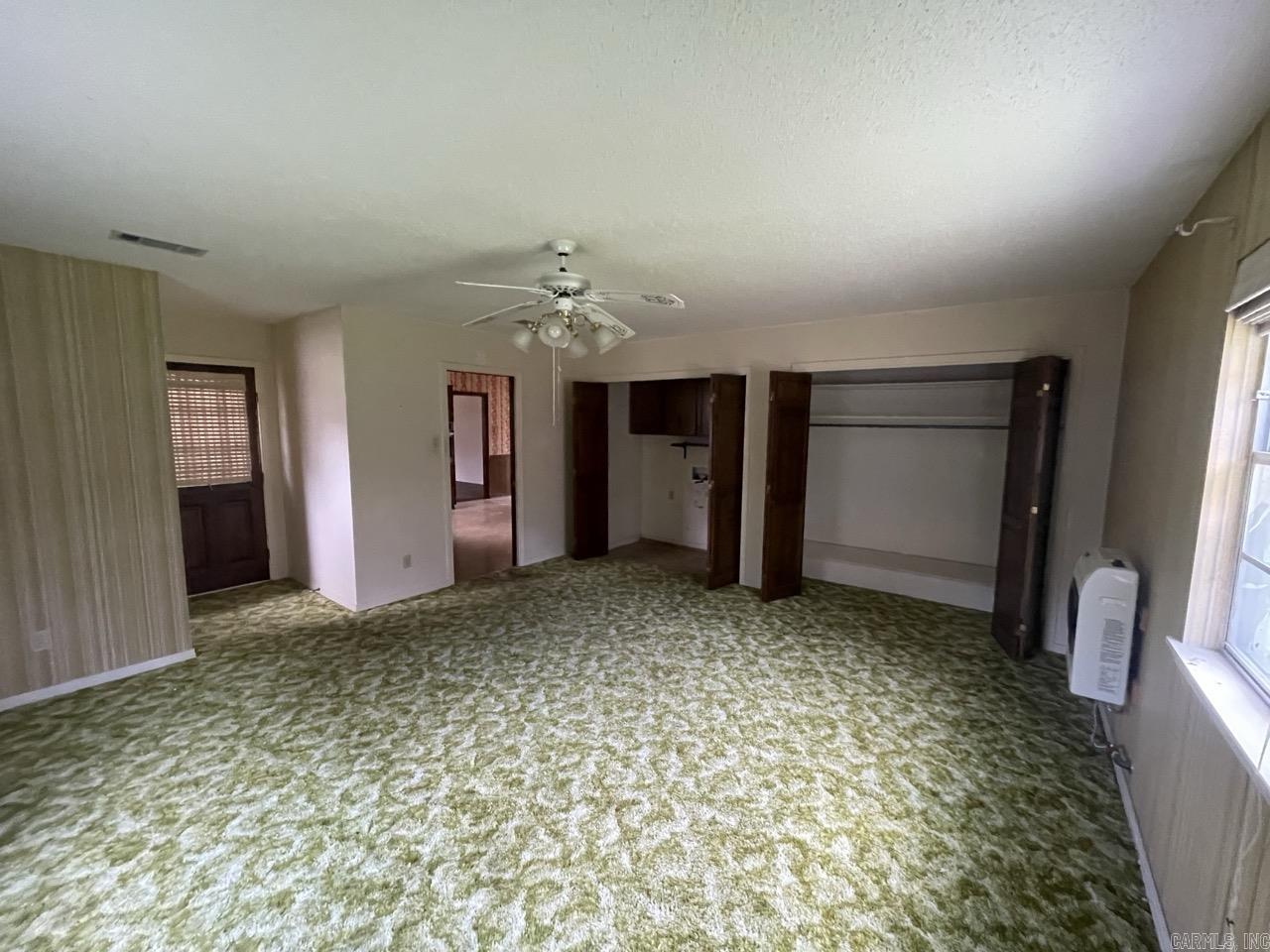 East Meadow - Residential