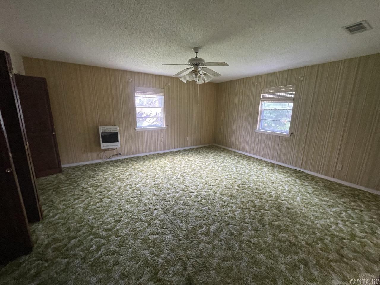 East Meadow - Residential
