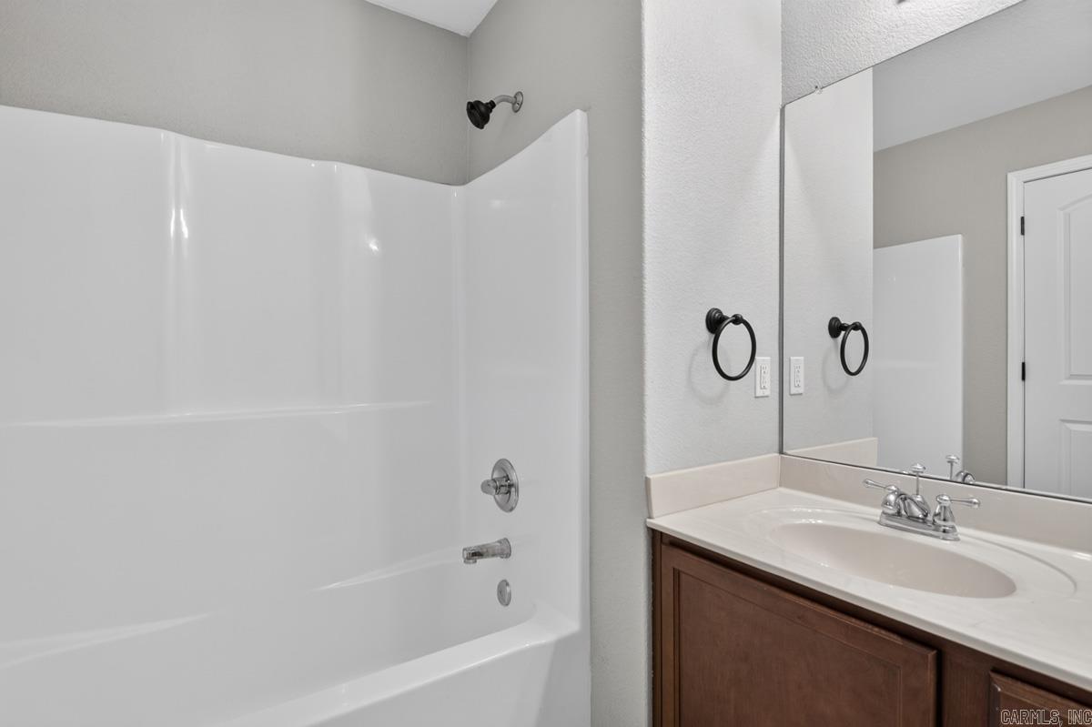 SAINT JOSEPHS GLEN - Residential