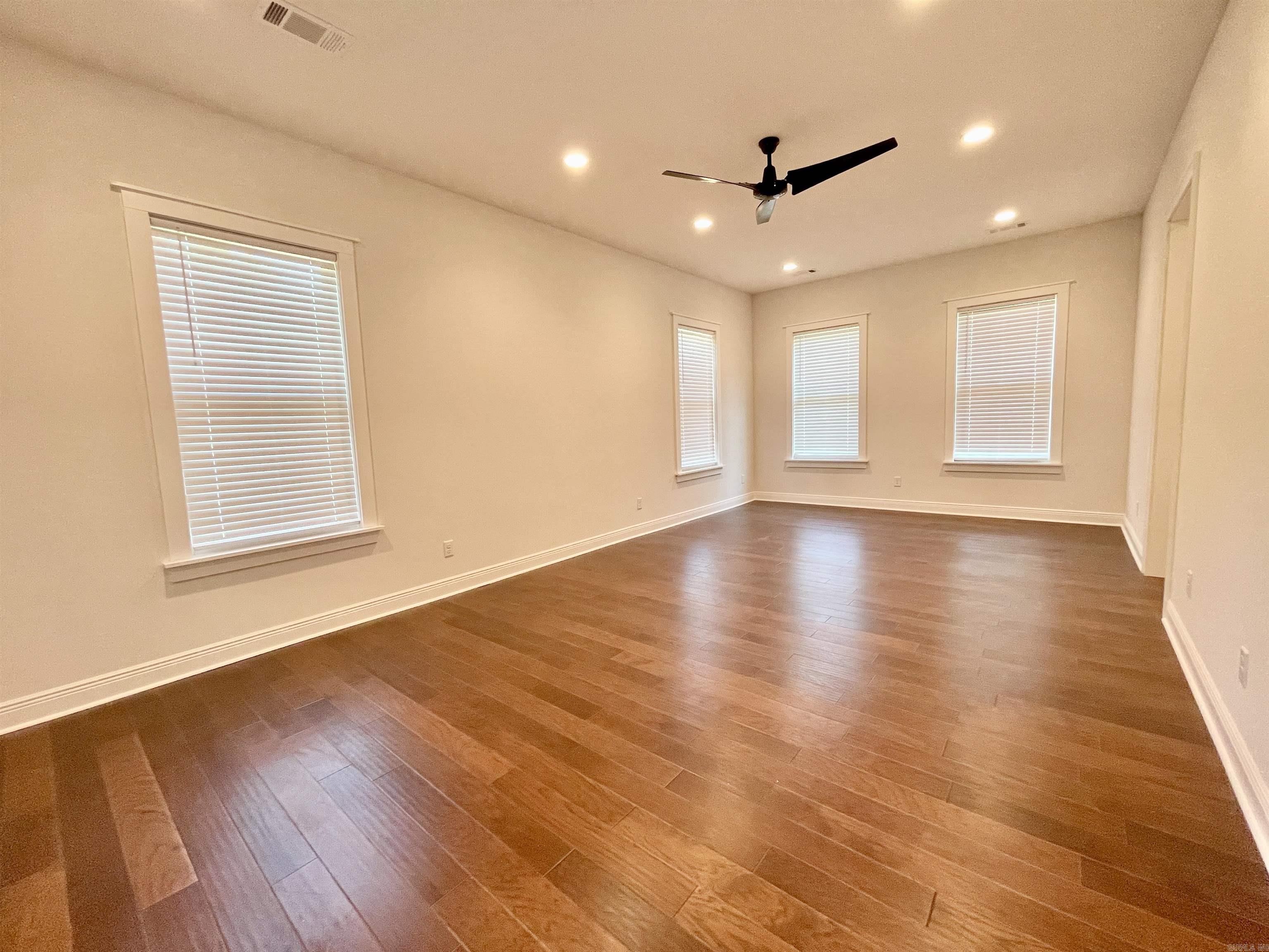 WATERVIEW ESTATES - Residential