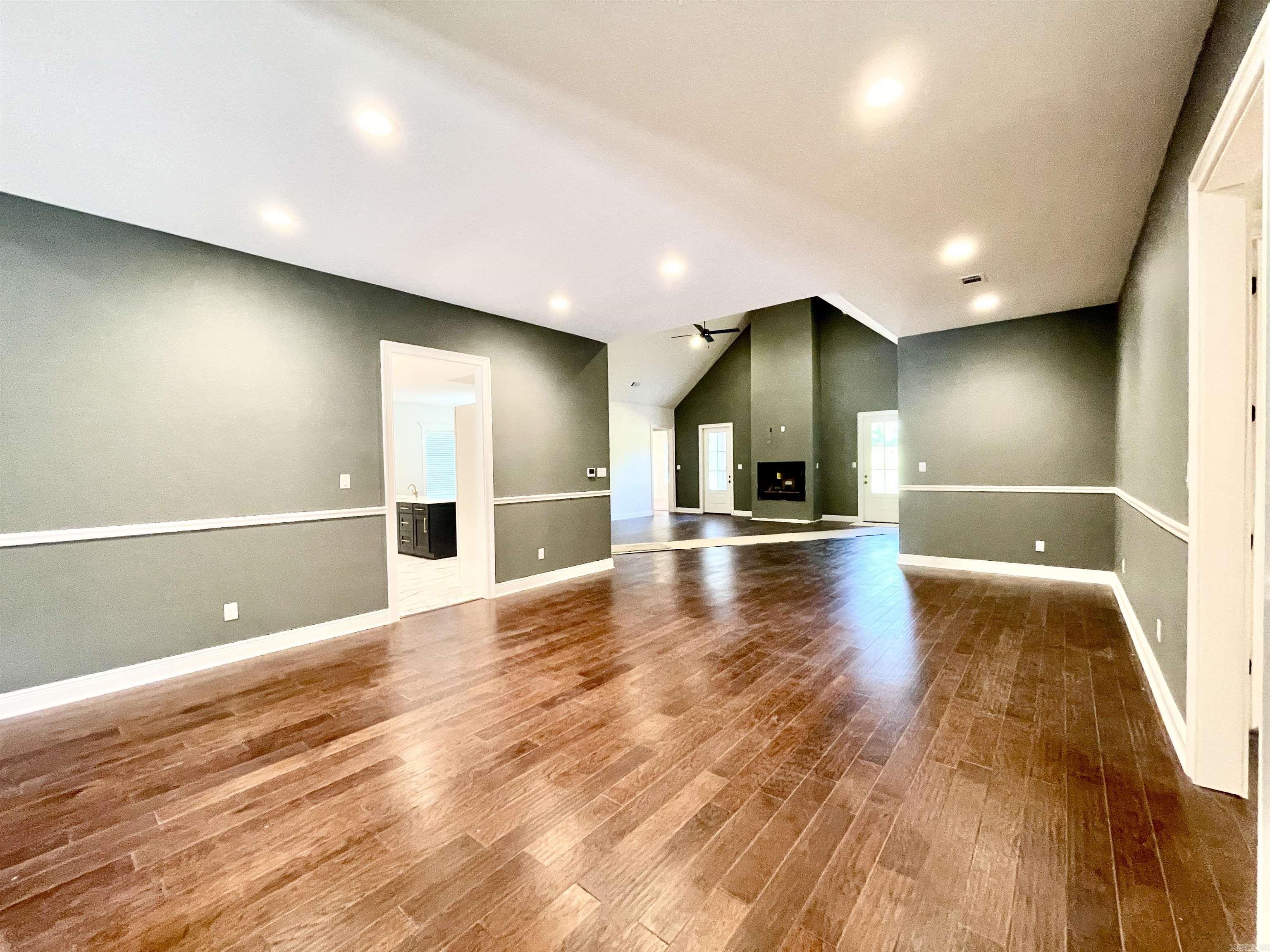 WATERVIEW ESTATES - Residential