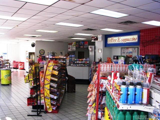 Cabot - Commercial Sale