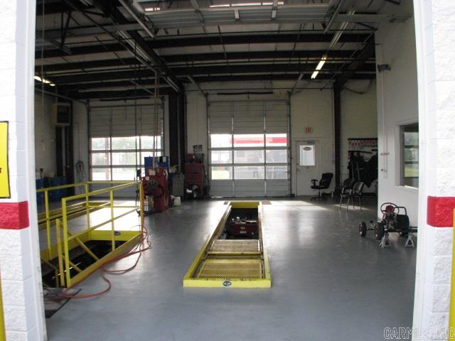 Cabot - Commercial Sale
