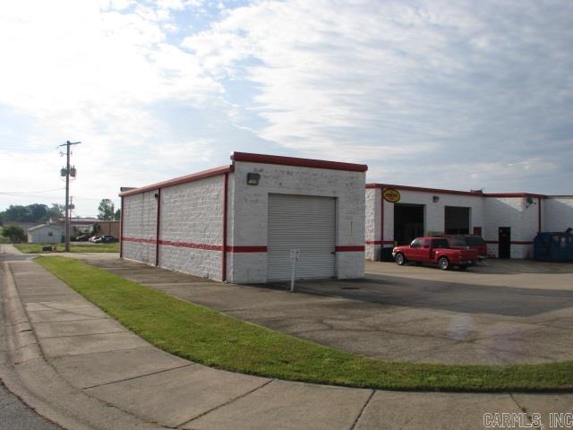 Cabot - Commercial Sale