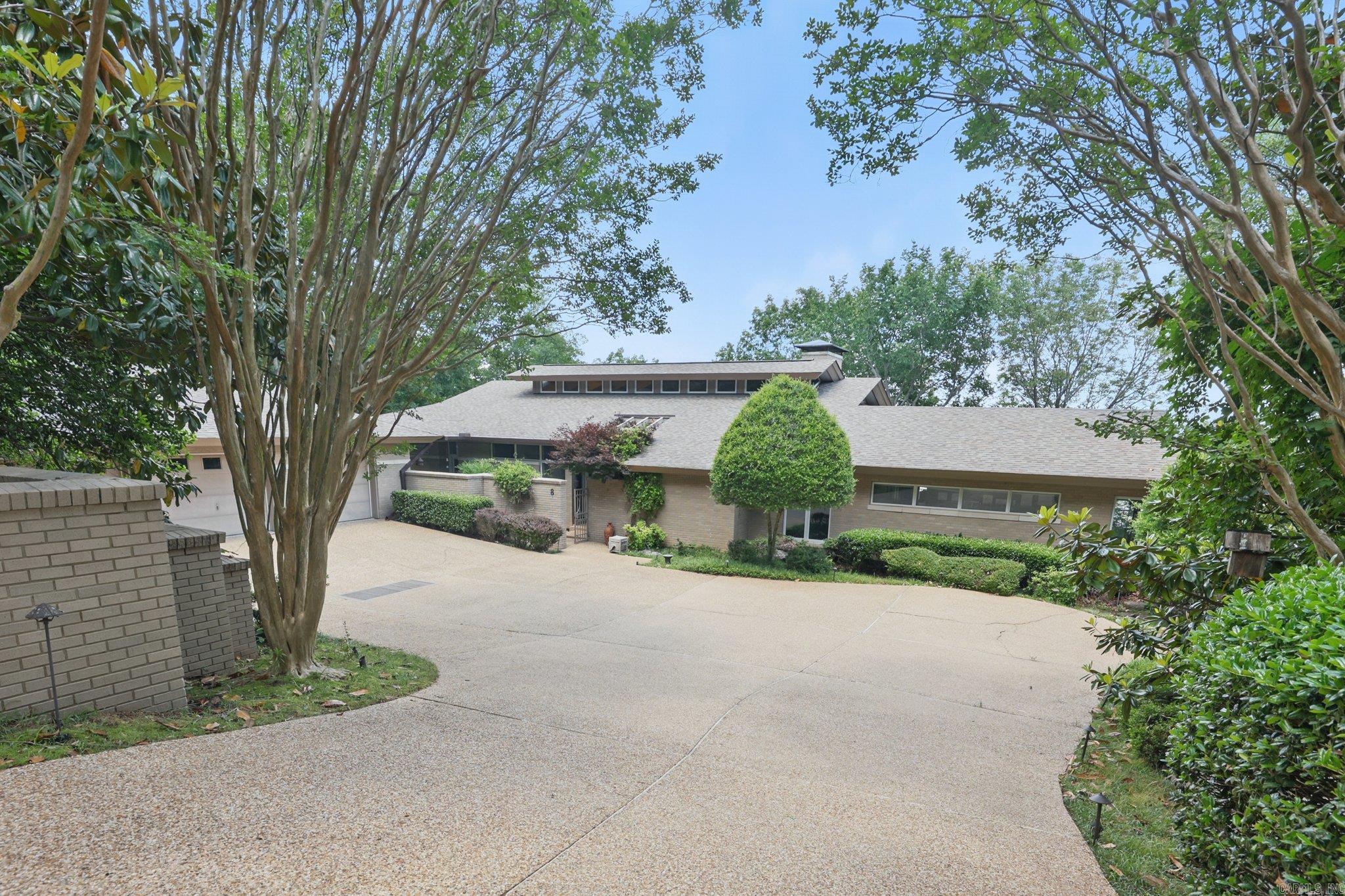 RIVERVIEW POINT - Residential