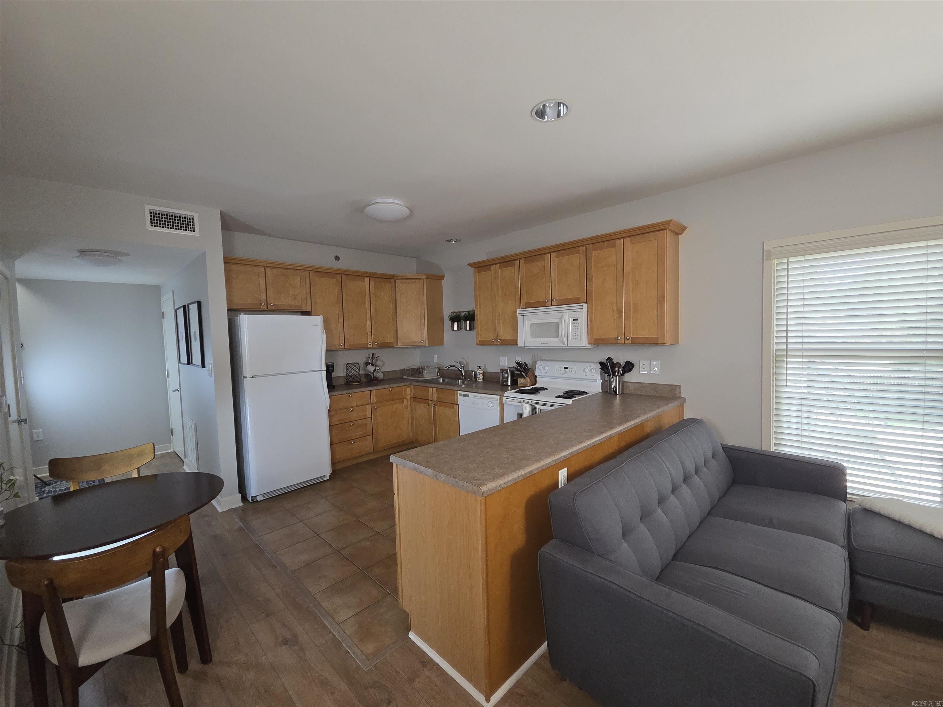 Rainwater Flats HPR - Residential Lease