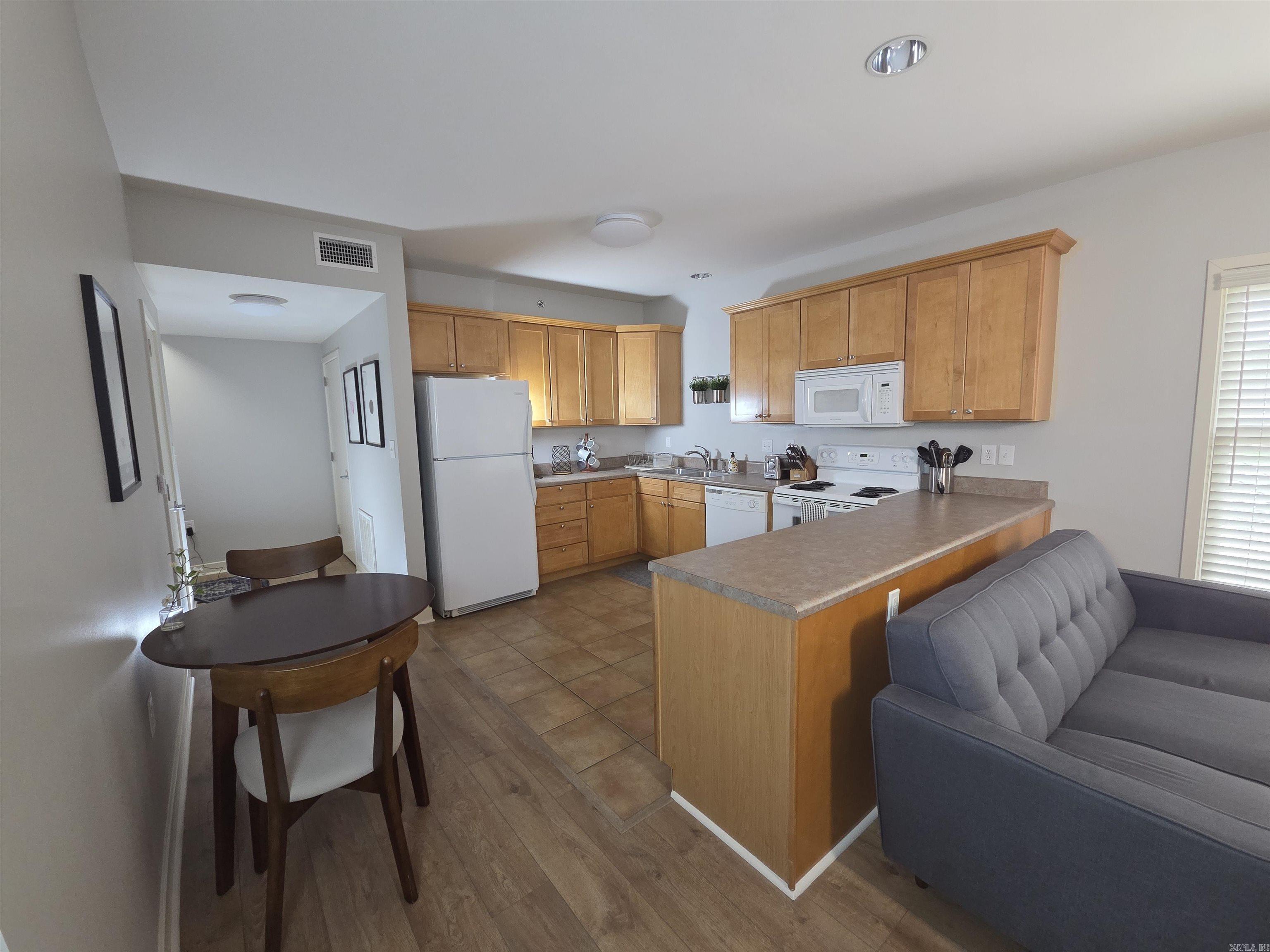 Rainwater Flats HPR - Residential Lease
