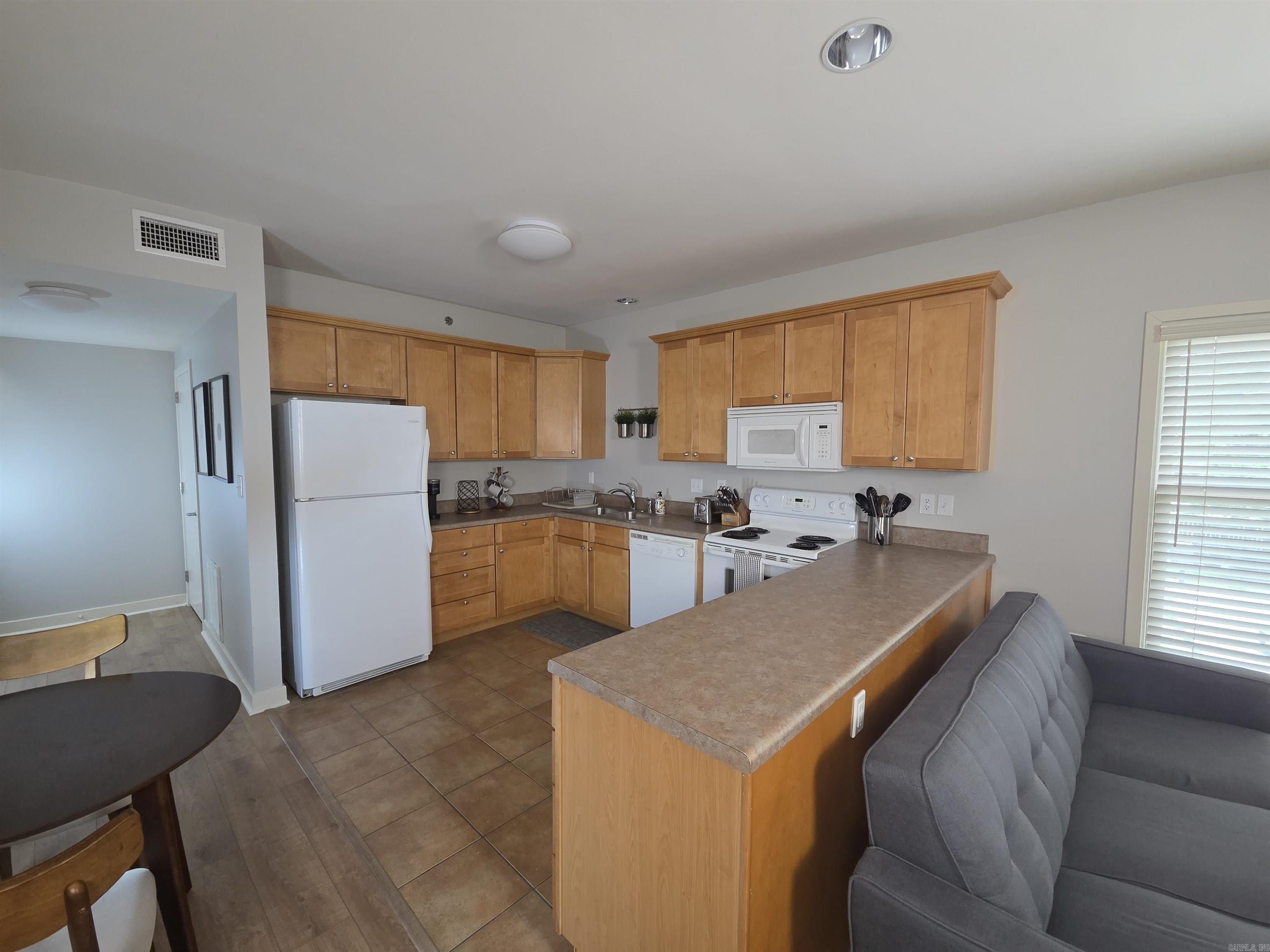 Rainwater Flats HPR - Residential Lease