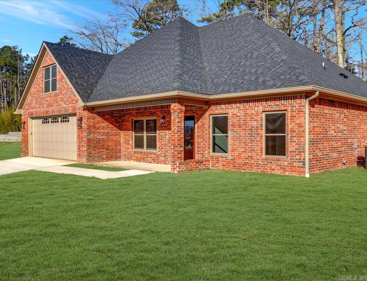 WAYMAKER WAY - Residential
