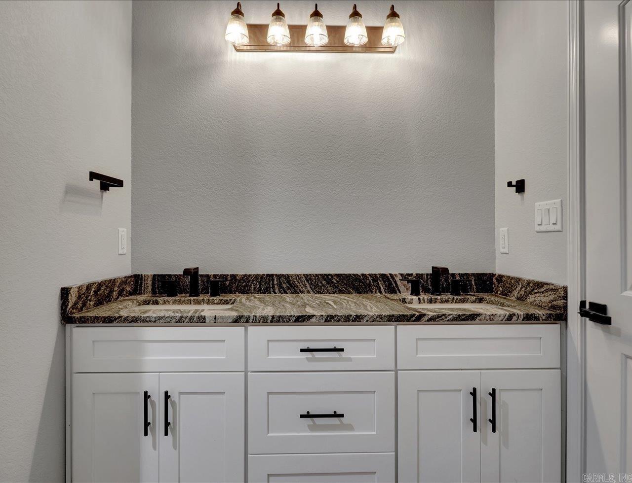 WAYMAKER WAY - Residential