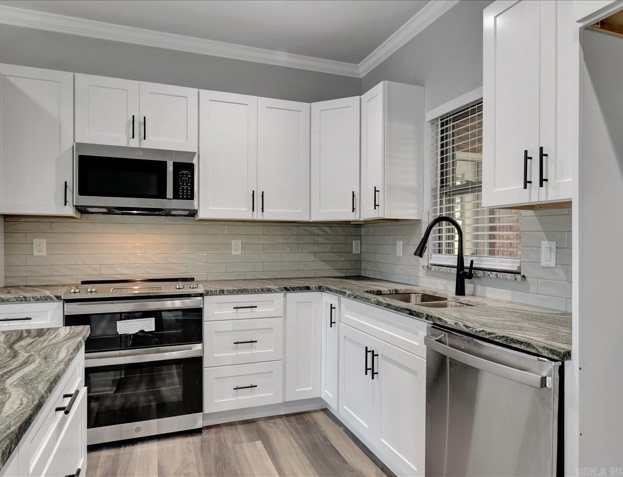 WAYMAKER WAY - Residential