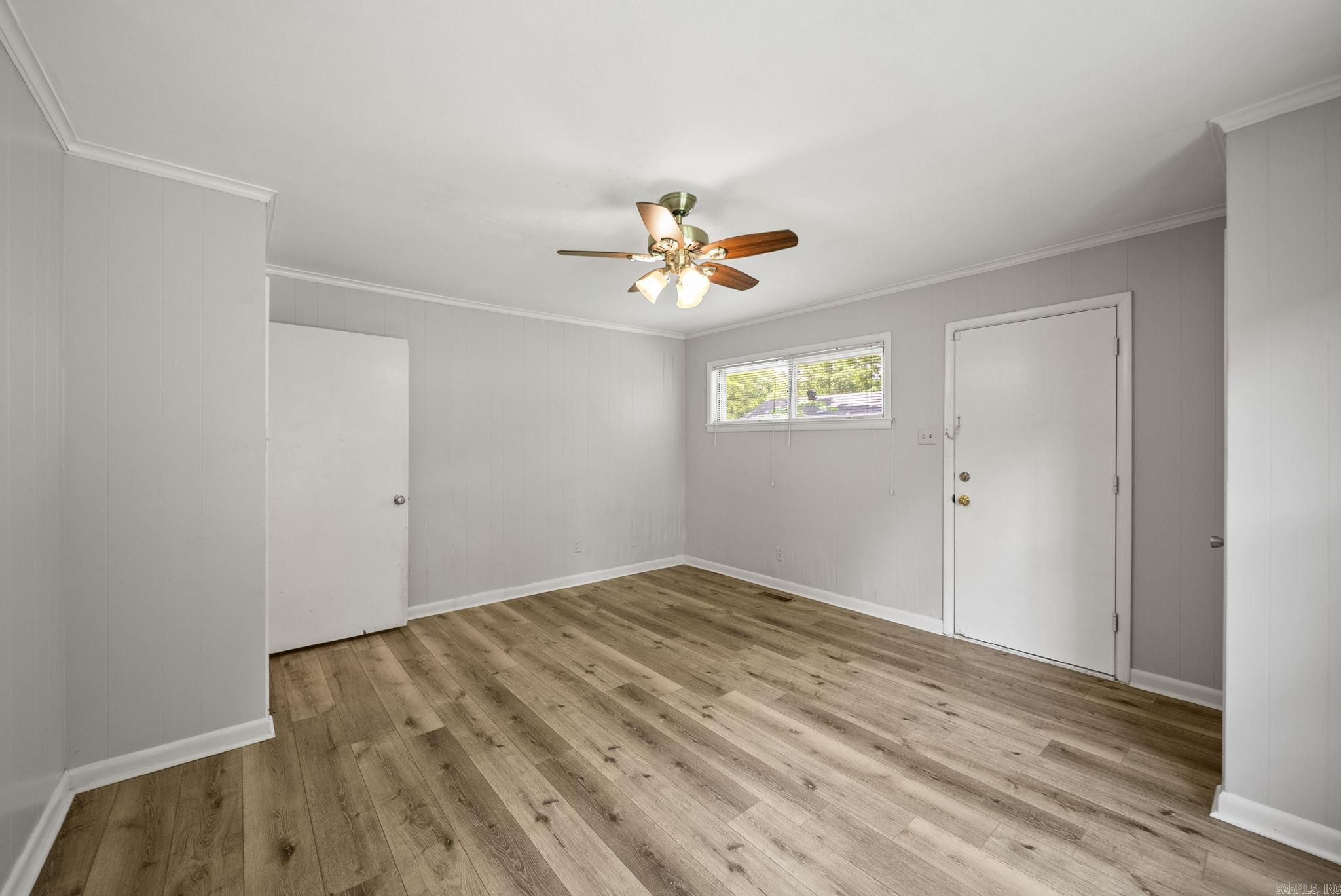 HILLCREST - Residential Lease