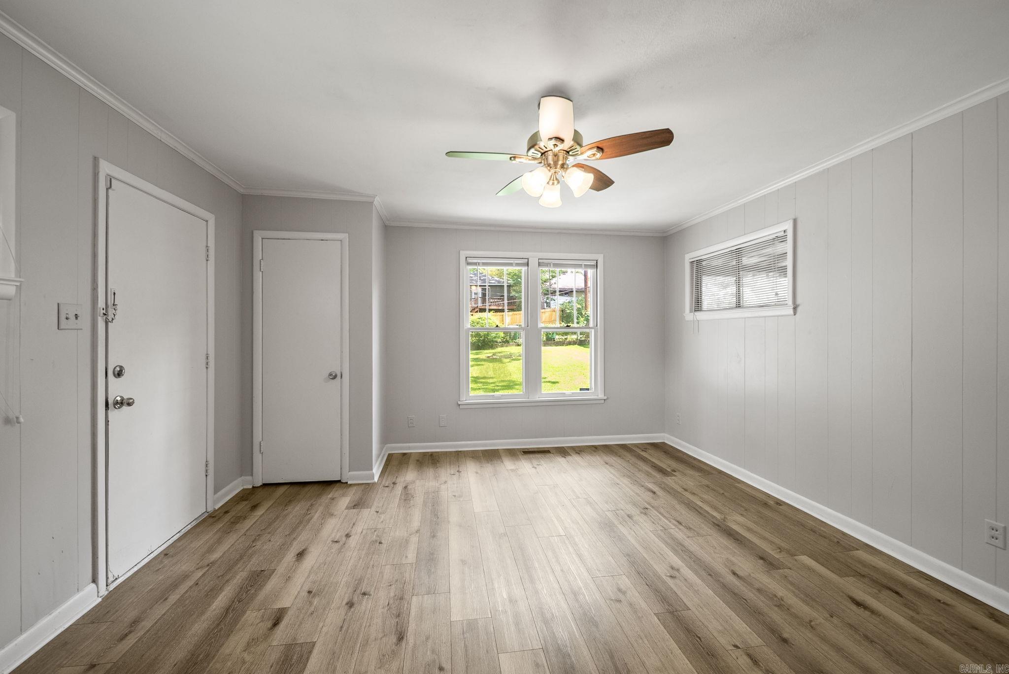 HILLCREST - Residential Lease