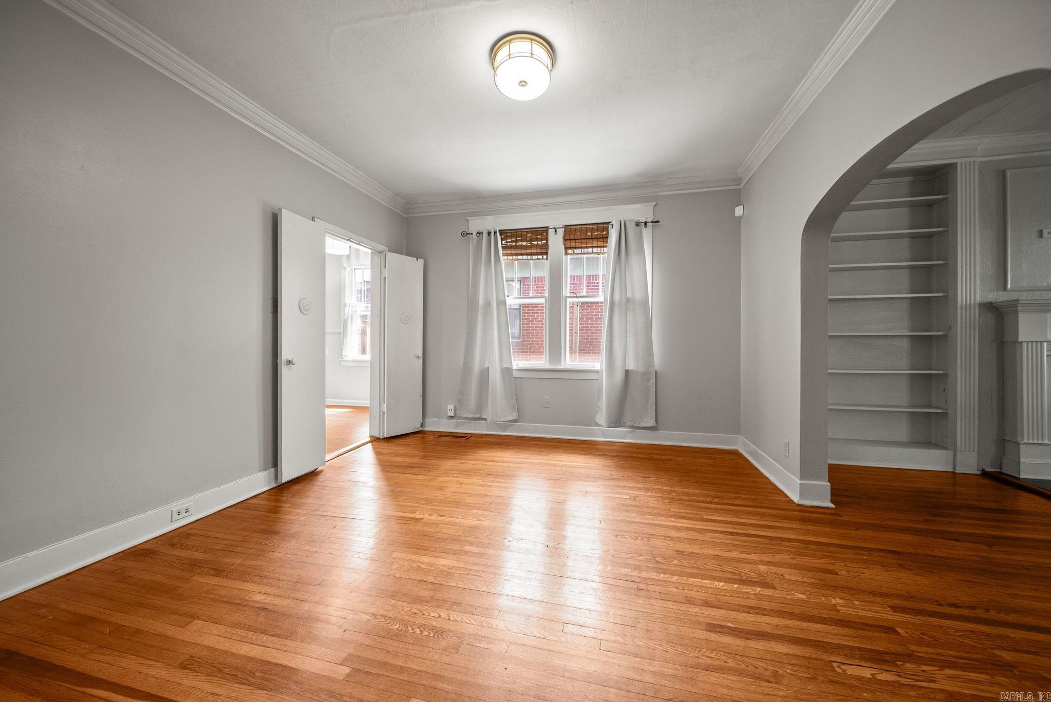 HILLCREST - Residential Lease